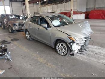  Salvage Toyota Yaris