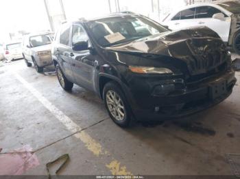  Salvage Jeep Cherokee