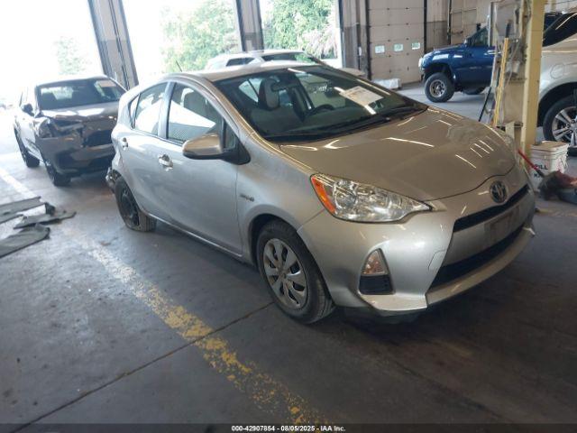  Salvage Toyota Prius c