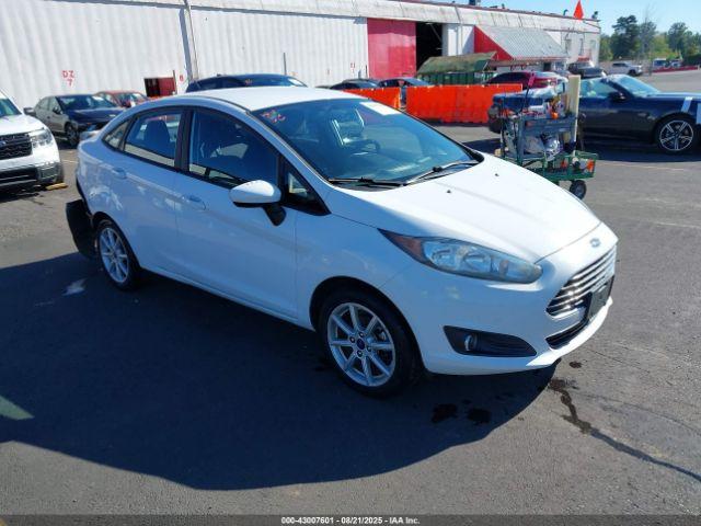  Salvage Ford Fiesta