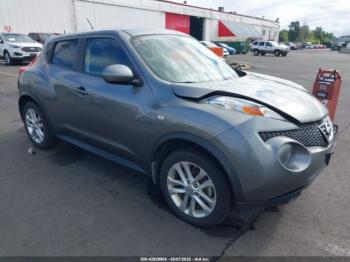  Salvage Nissan JUKE