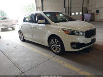  Salvage Kia Sedona
