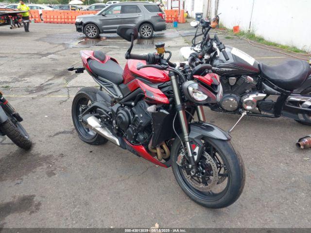  Salvage Triumph Motorcycle Street Triple