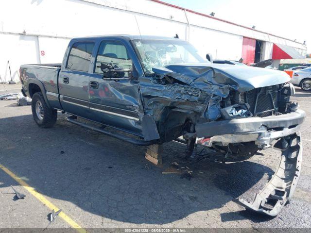  Salvage Chevrolet Silverado 2500
