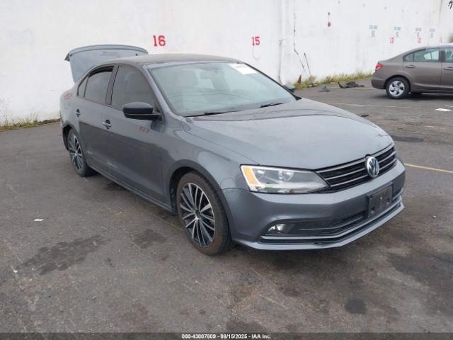  Salvage Volkswagen Jetta