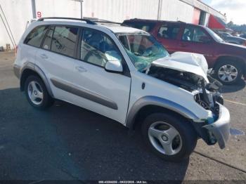  Salvage Toyota RAV4