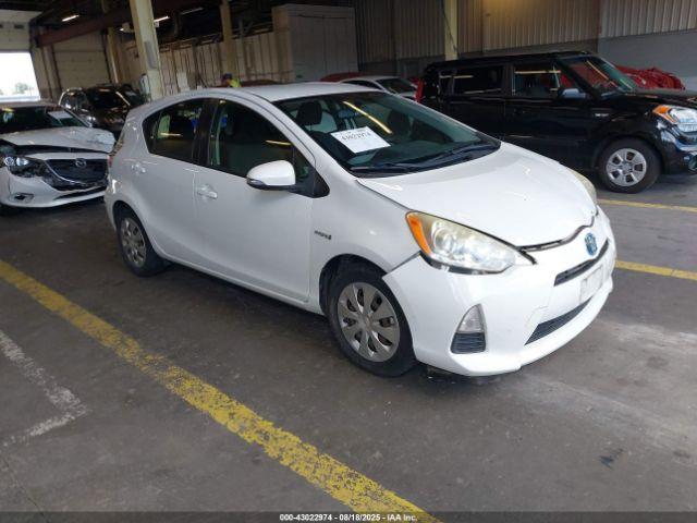  Salvage Toyota Prius c
