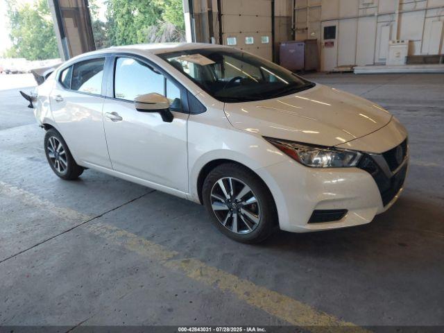  Salvage Nissan Versa