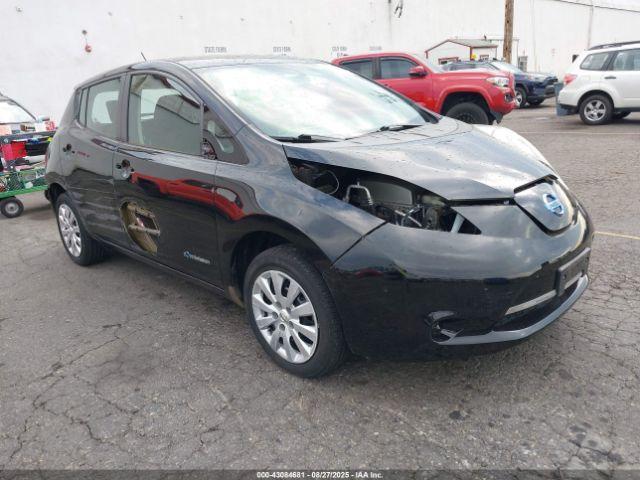  Salvage Nissan LEAF