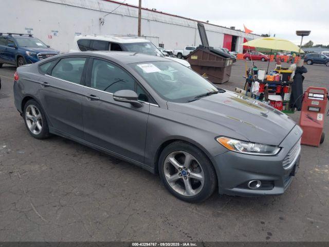  Salvage Ford Fusion
