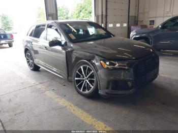  Salvage Audi Q7