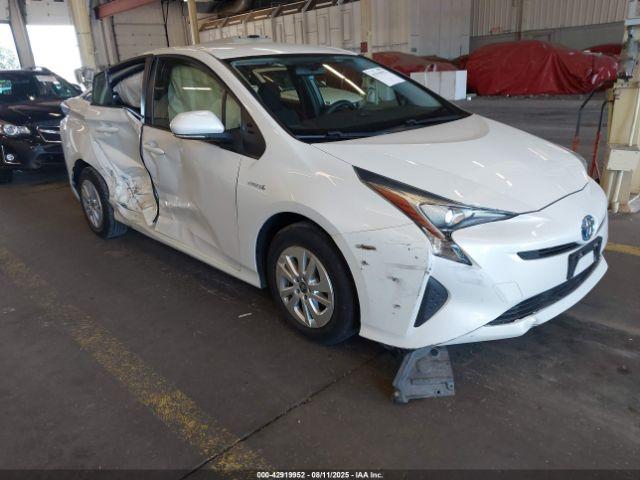  Salvage Toyota Prius