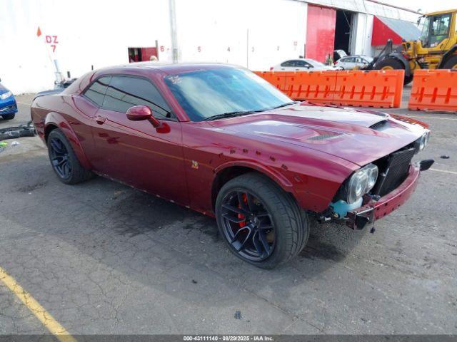  Salvage Dodge Challenger