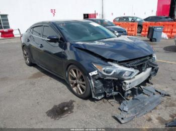  Salvage Nissan Maxima