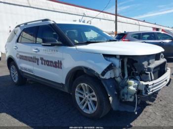  Salvage Ford Explorer