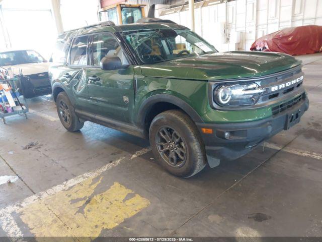  Salvage Ford Bronco