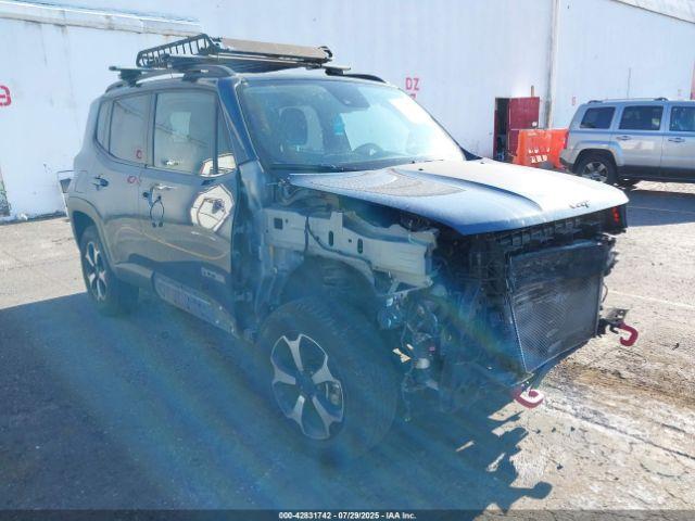  Salvage Jeep Renegade