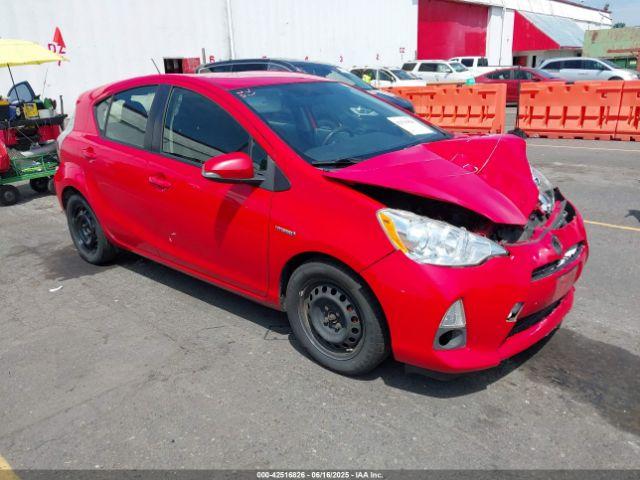  Salvage Toyota Prius c