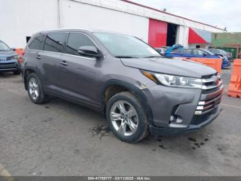  Salvage Toyota Highlander