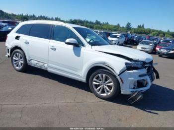  Salvage Audi Q7