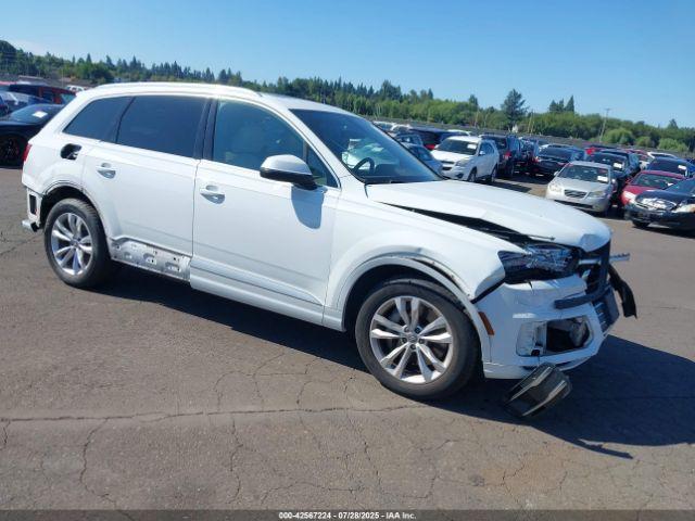  Salvage Audi Q7