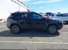 Jeep Cherokee Trailhawk 4x4 Image 9