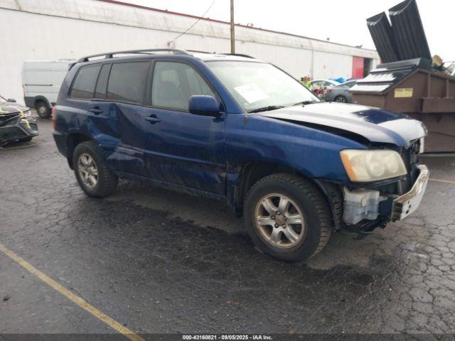  Salvage Toyota Highlander
