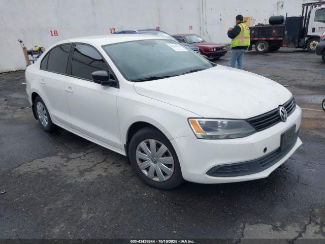  Salvage Volkswagen Jetta