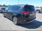 Chrysler Pacifica Touring L Image 6