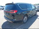 Chrysler Pacifica Touring L Image 7