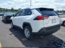 Toyota RAV4 Le Image 2