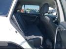 Toyota RAV4 Le Image 4
