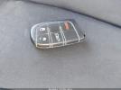 Chrysler 200 Limited Image 2