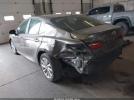Toyota Camry Le Image 16