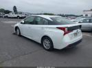 Toyota Prius L Image 15