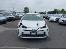 Toyota Prius L Image 10