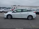 Toyota Prius L Image 19