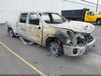  Salvage General Motors Sierra 2500HD