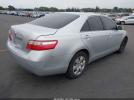 Toyota Camry Le Image 13