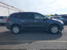 Chevrolet Traverse Ls Image 2