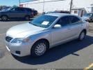 Toyota Camry Le Image 2
