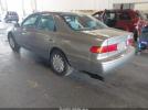 Toyota Camry Le Image 3