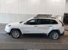 Jeep Cherokee Sport Image 11