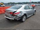 Toyota Camry Le Image 4