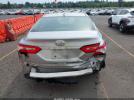 Toyota Camry Le Image 12