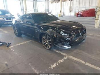  Salvage Ford Mustang