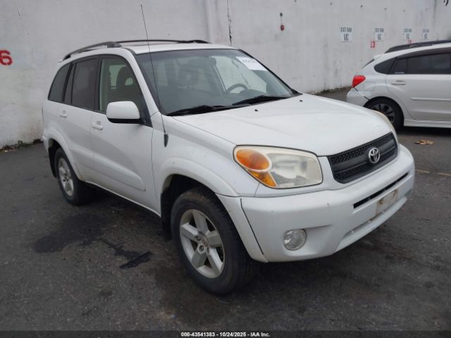 Toyota RAV4 Image 1