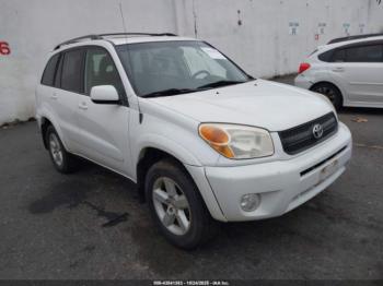  Salvage Toyota RAV4
