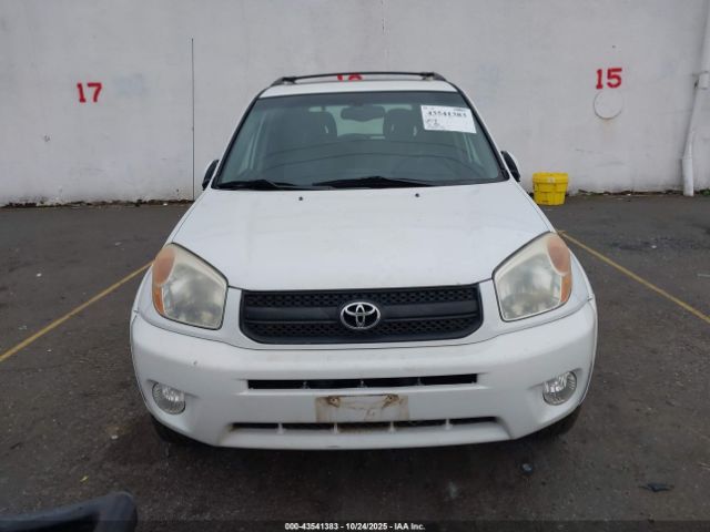 Toyota RAV4 Image 11