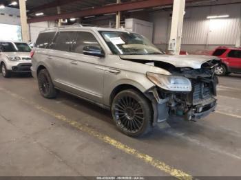  Salvage Lincoln Navigator